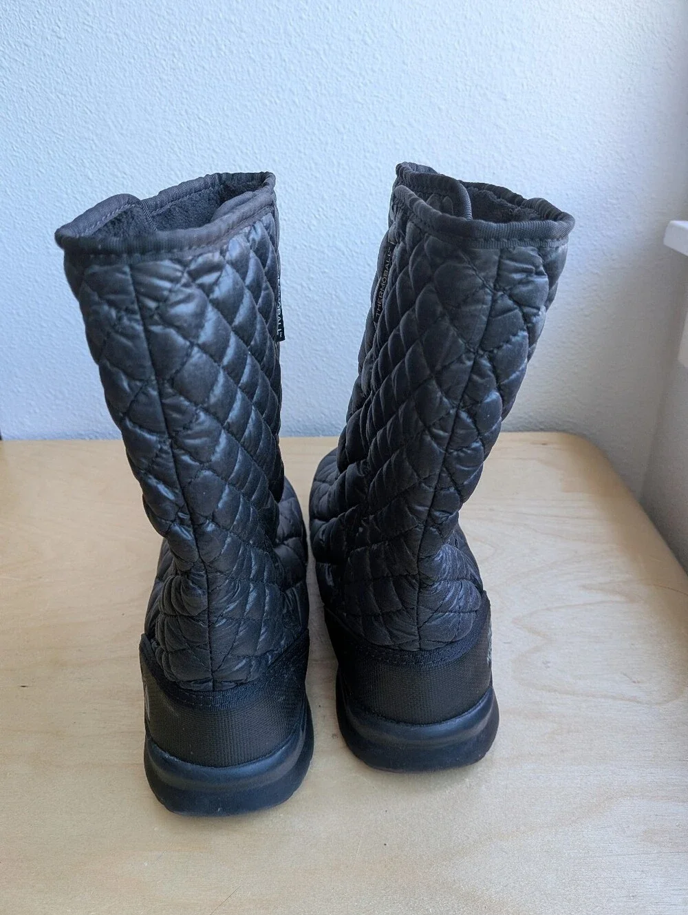 The North Face ThermoBall Eco Button Up Winter Boots Black Quilted Women's 8